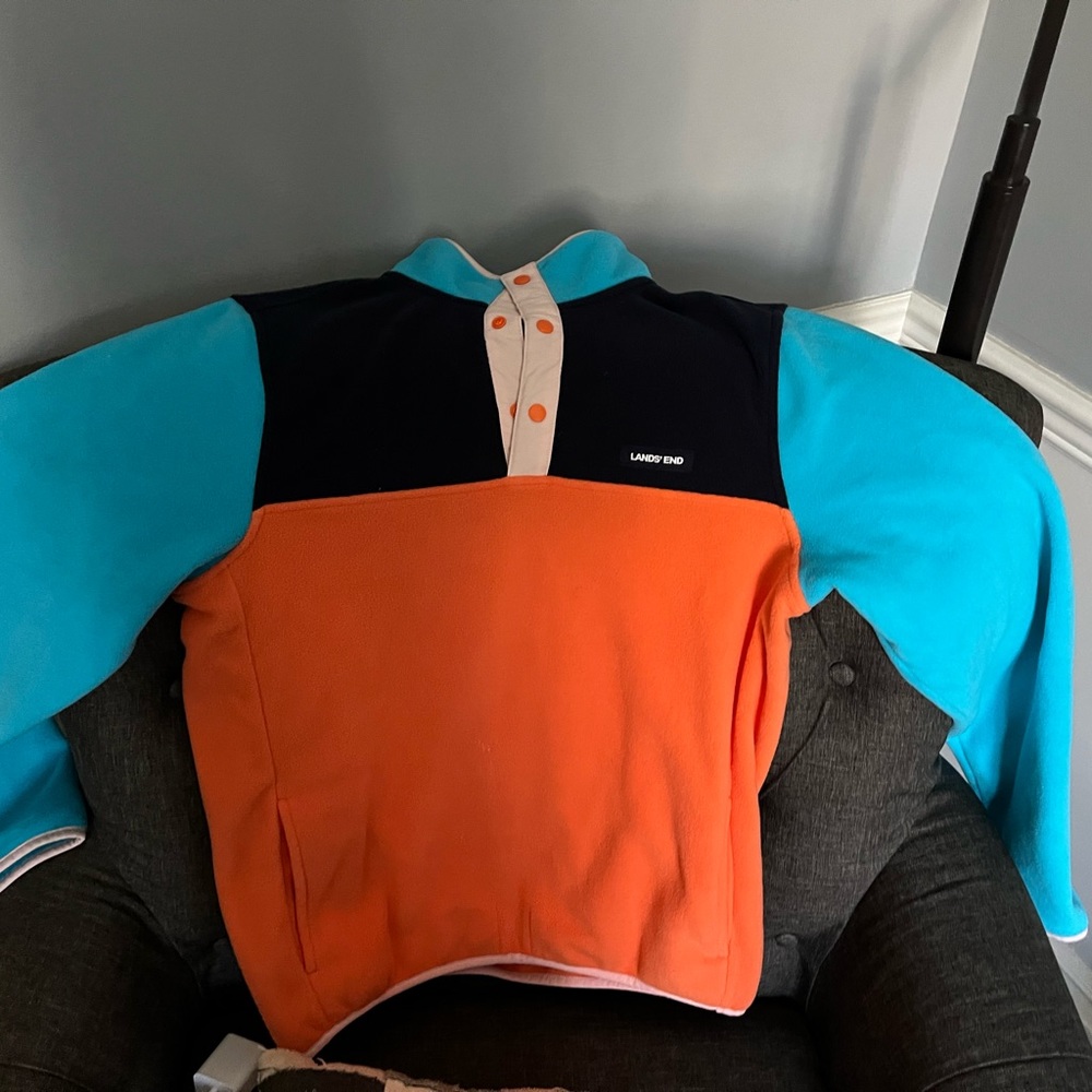 Lands End colorful Men’s fleece